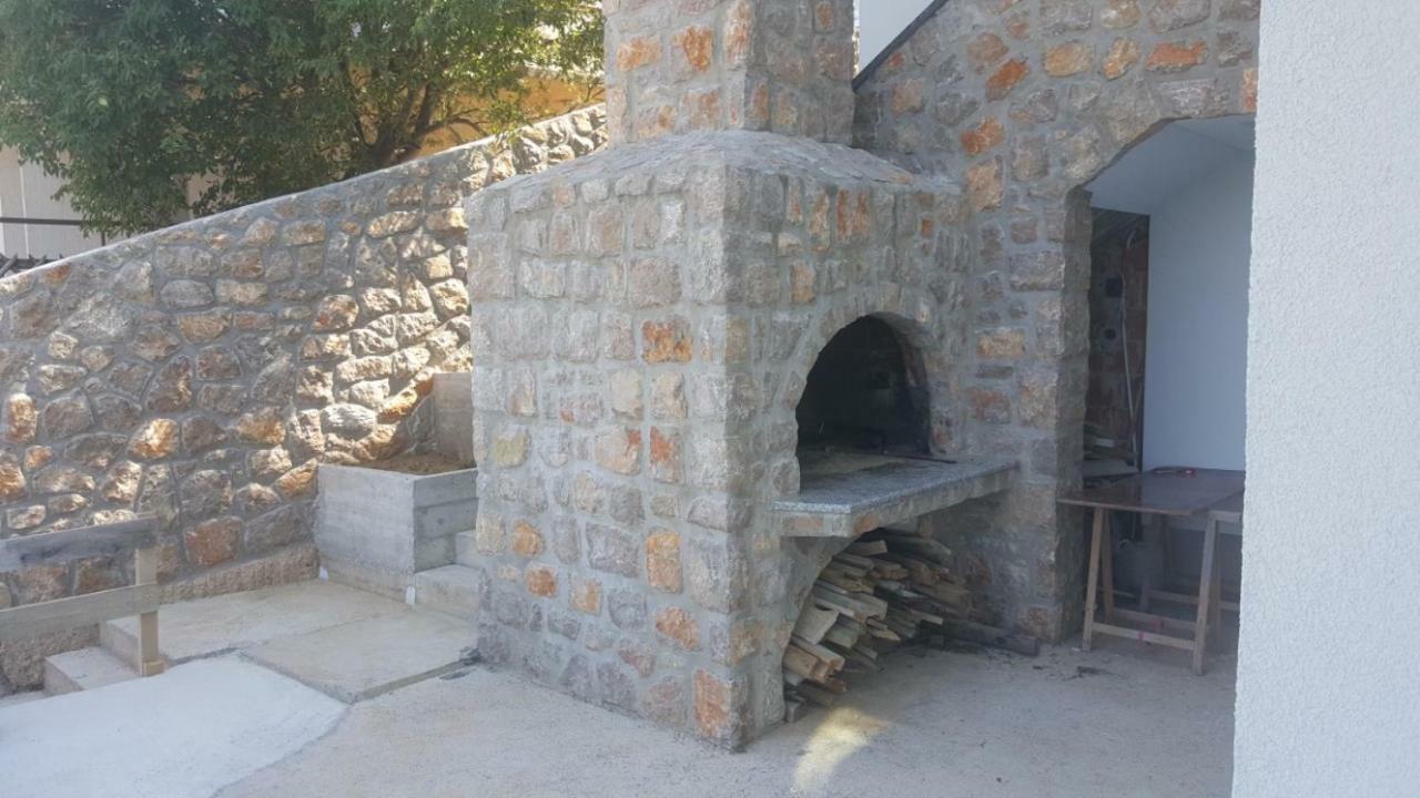 Apartament Mayana Cesarica